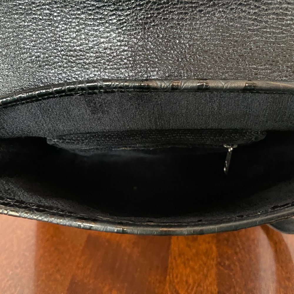 Raviani Black Flap Croco Embossed Leather Shoulder Bag w/Crystals - Picture 12 of 13